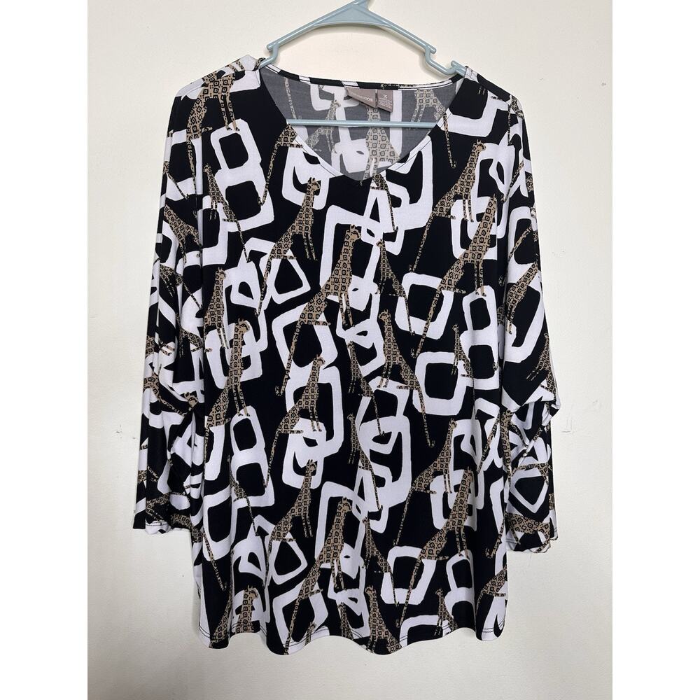 Chicos Size 3 US 16 Cheetah Stretchy Top Liquid Knit 3/4 Sleeve Animal Geometric